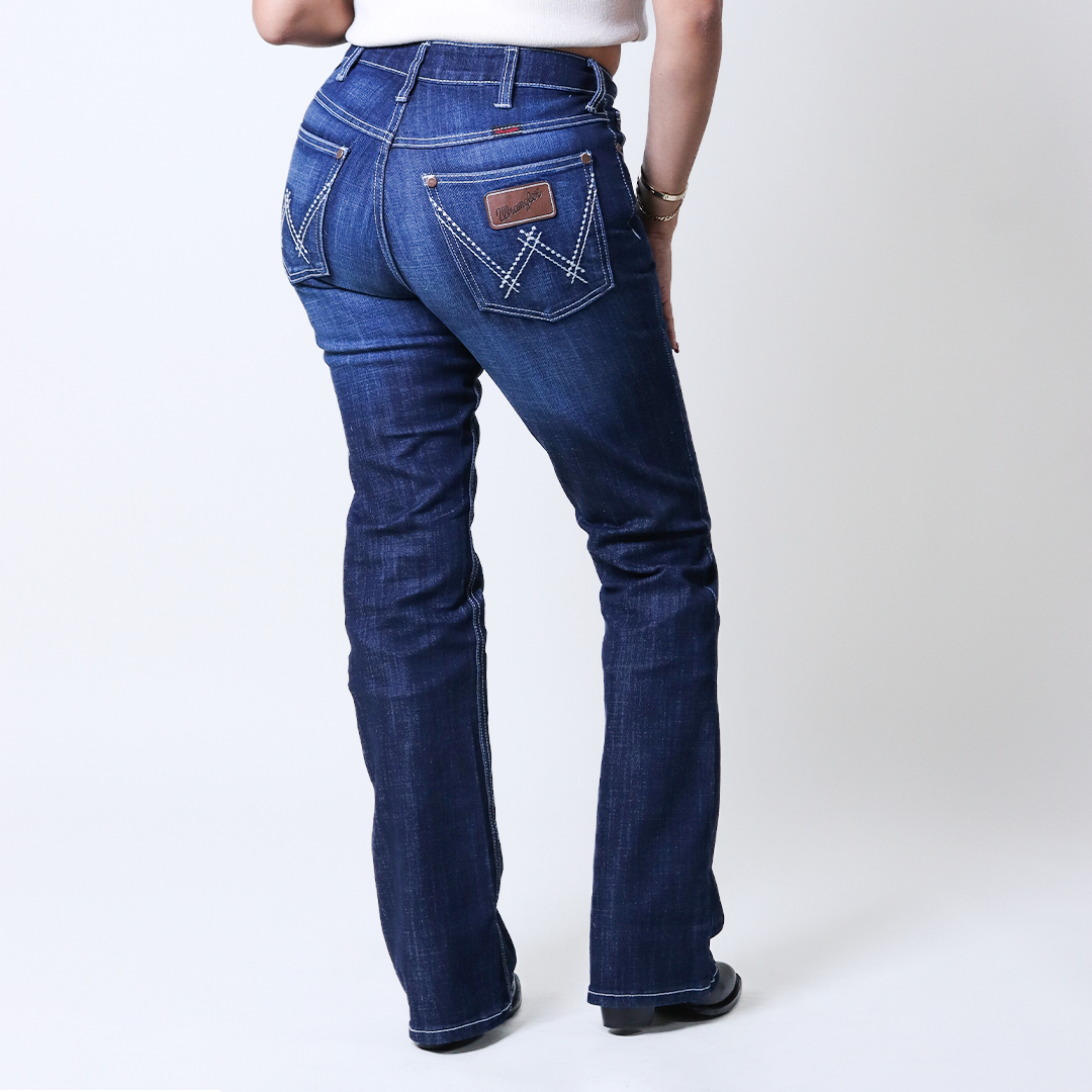 Pantalón de Mezclilla Wrangler Azul Marino BB301
